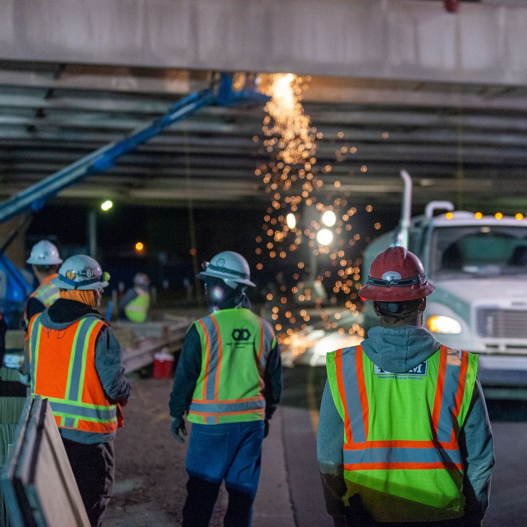 construciton workers