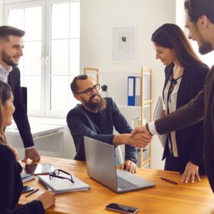 staff meeting a new manager